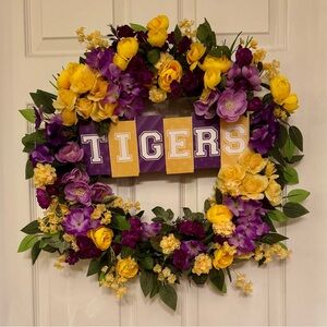 TIGERS Purple and Gold/Yellow Floral Wreath